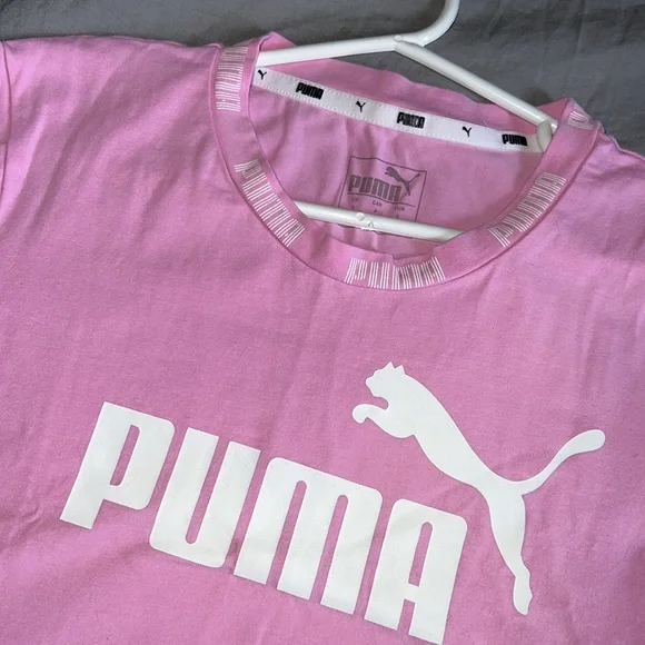 Puma Cropped Tee - Picture 2 of 4